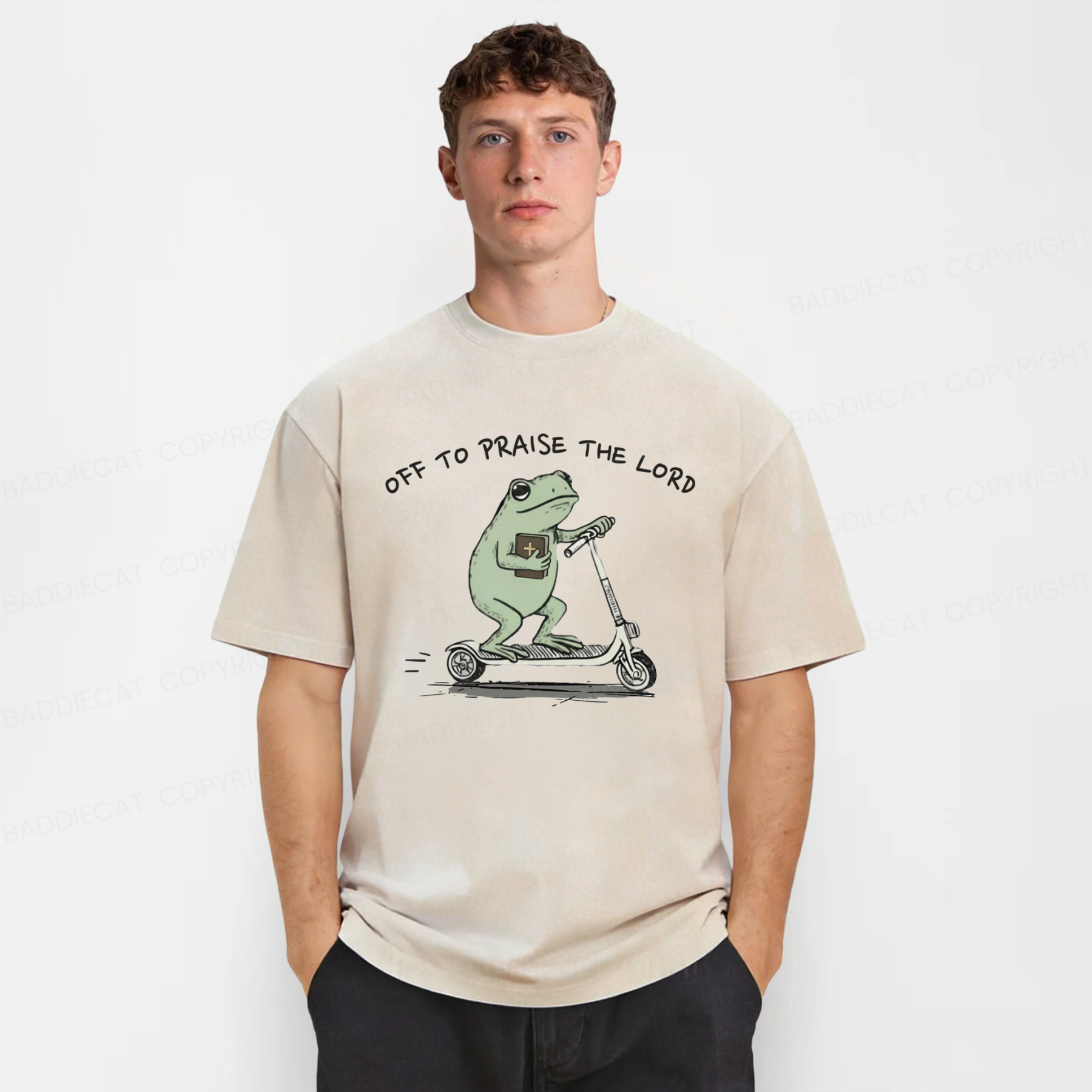 Baddiecat Funny Frog Off To Praise The Lord Washed T-shirt