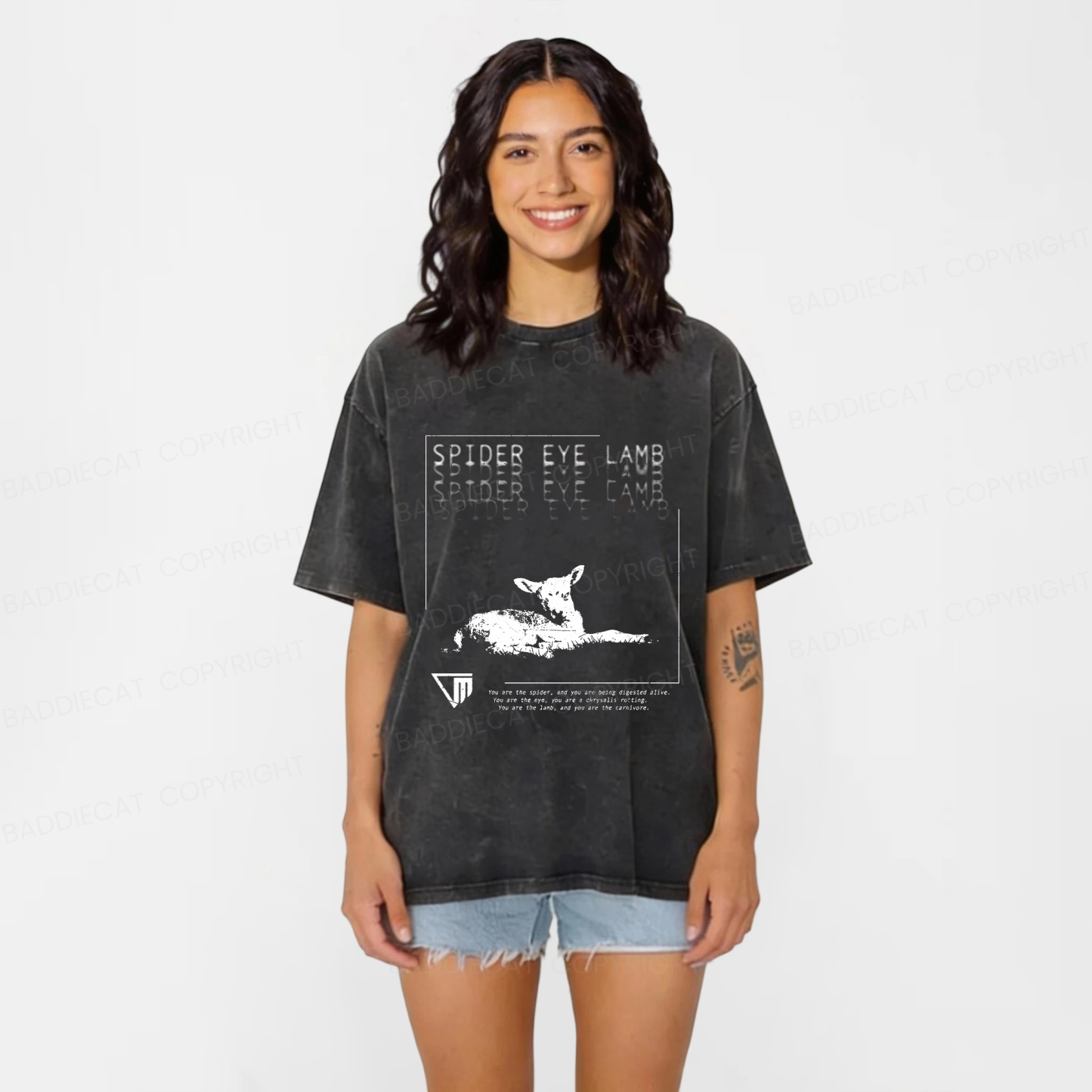 Baddiecat Spider Eye Lamb Washed T-Shirt