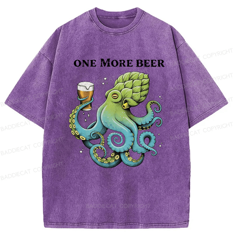 Baddiecat An Octopus Drinks Beer Washed T-shirt