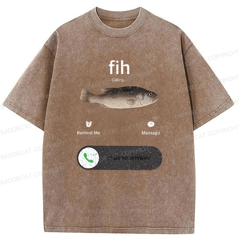 Baddiecat Funny Fish Calling Washed T-shirt