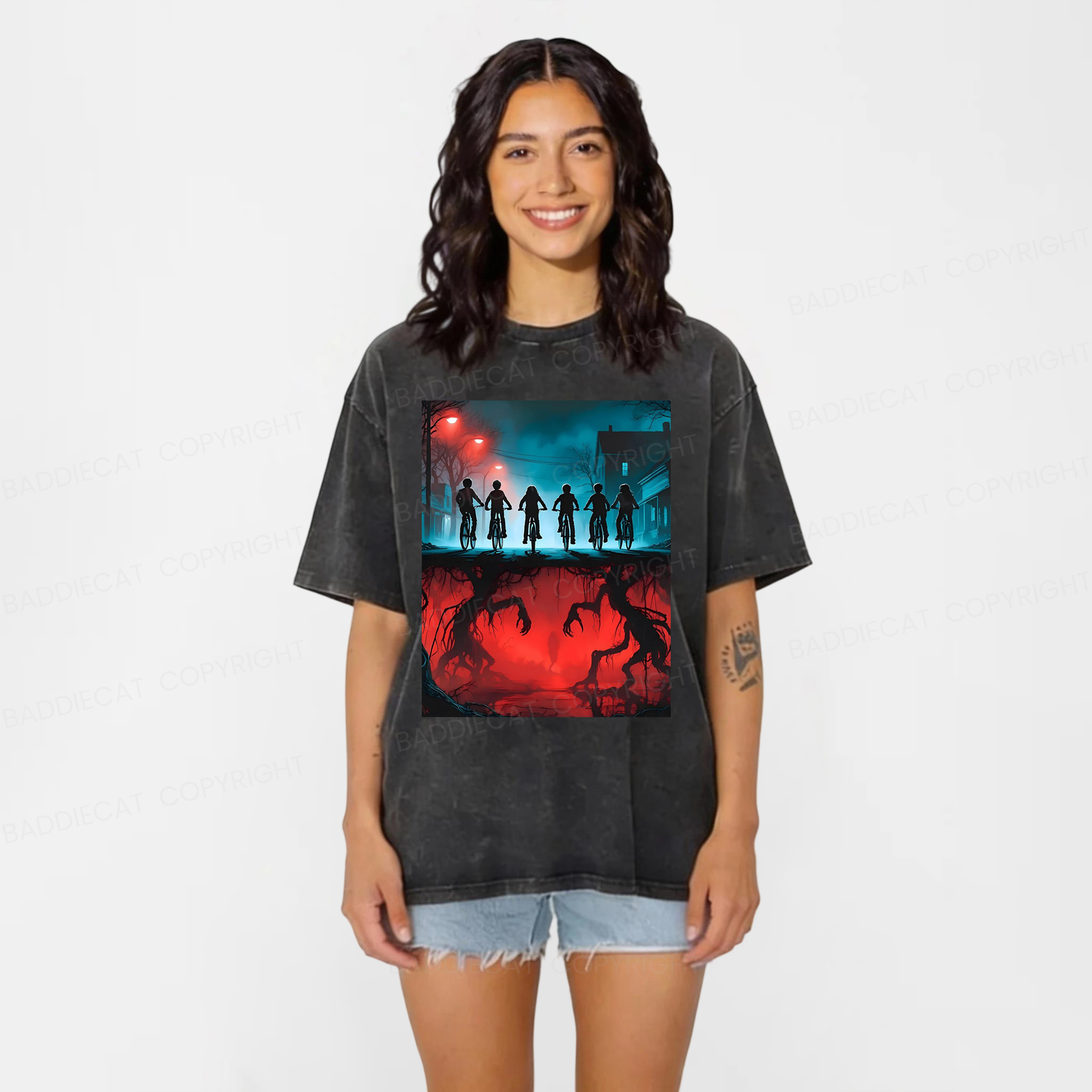 Baddiecat Upside Down Ride Retro Stranger Washed T-shirt