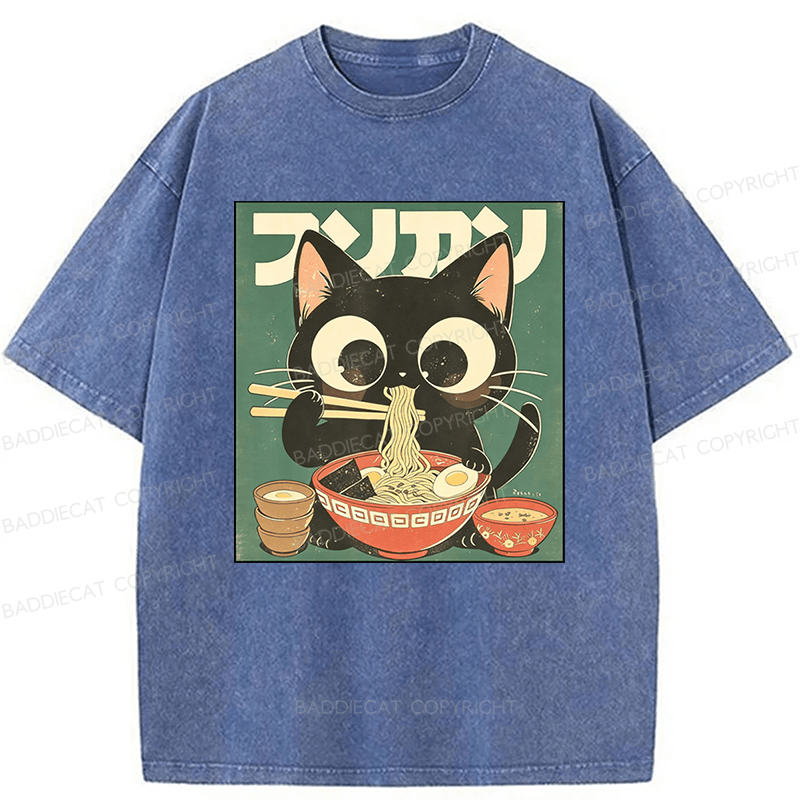 Baddiecat The Cat Eats Noodles Washed T-shirt