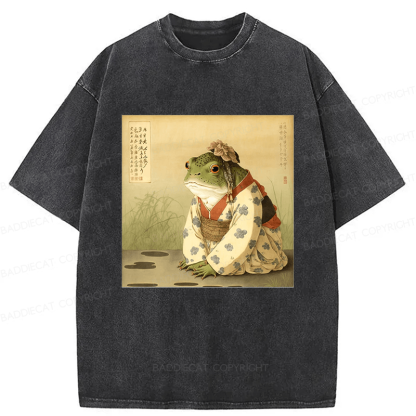 Baddiecat Japanese Frog Washed T-shirt
