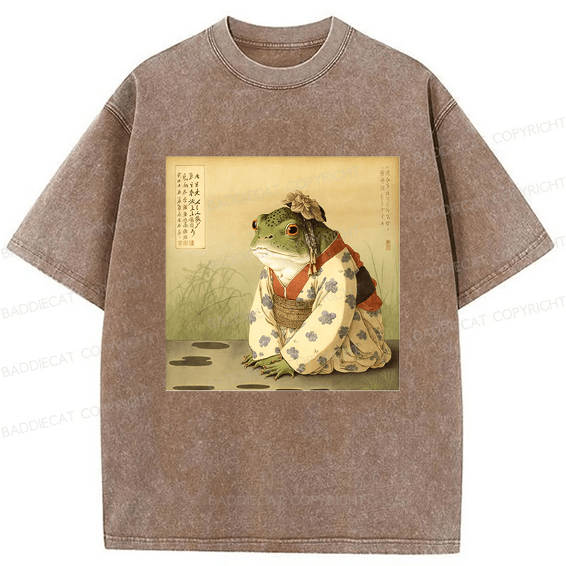 Baddiecat Japanese Frog Washed T-shirt