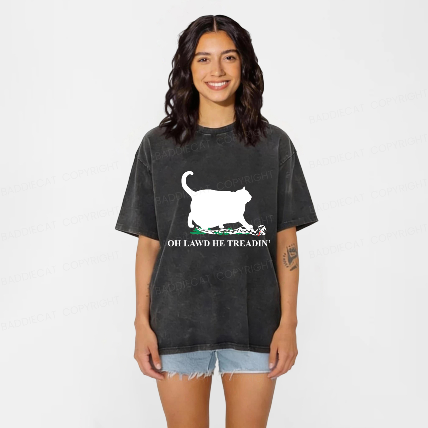 Baddiecat Oh Lawd He Treadin' Cat Washed T-shirt