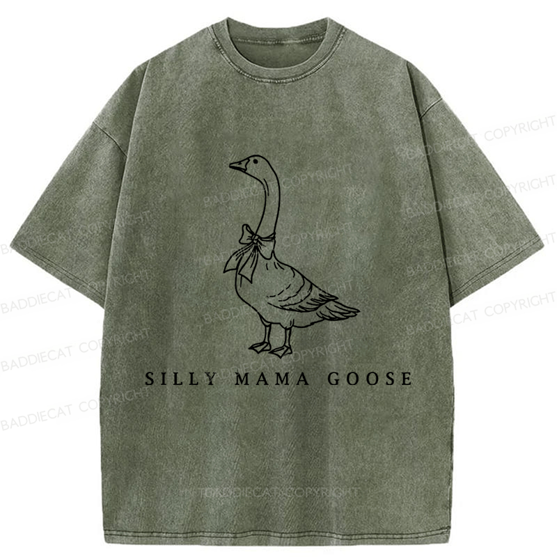 Baddiecat One Silly Goose Mom Washed T-shirt