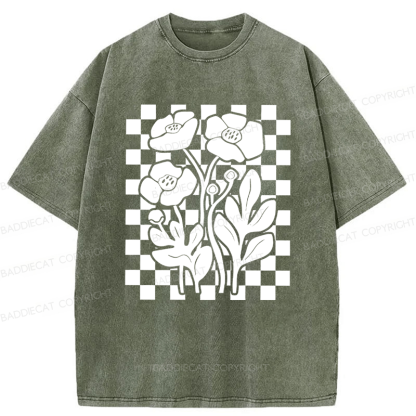 Baddiecat Poppy Checkered Flowers Washed T-shirt