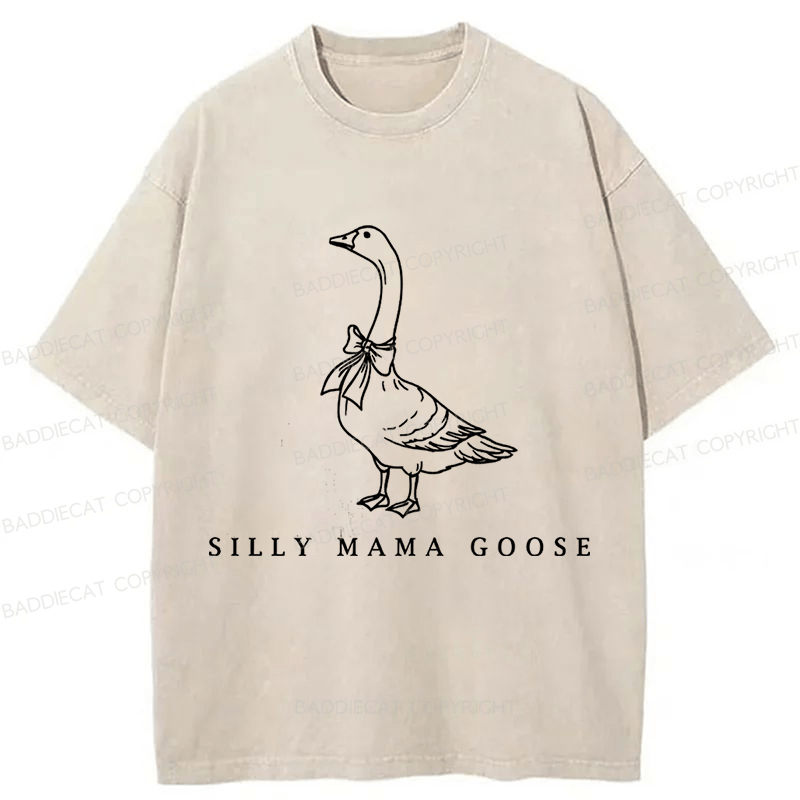 Baddiecat One Silly Goose Mom Washed T-shirt