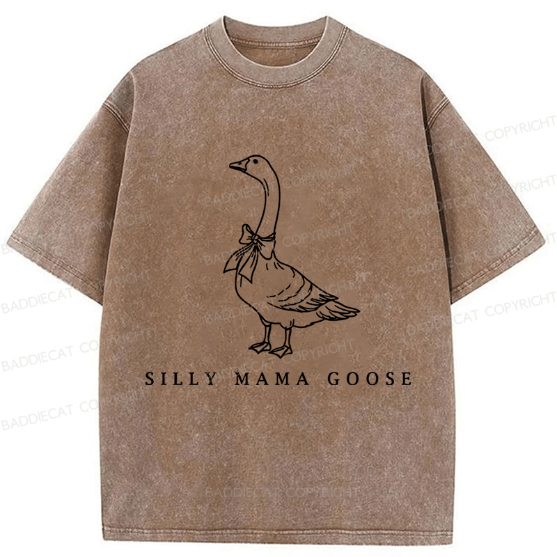 Baddiecat One Silly Goose Mom Washed T-shirt