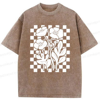 Baddiecat Poppy Checkered Flowers Washed T-shirt