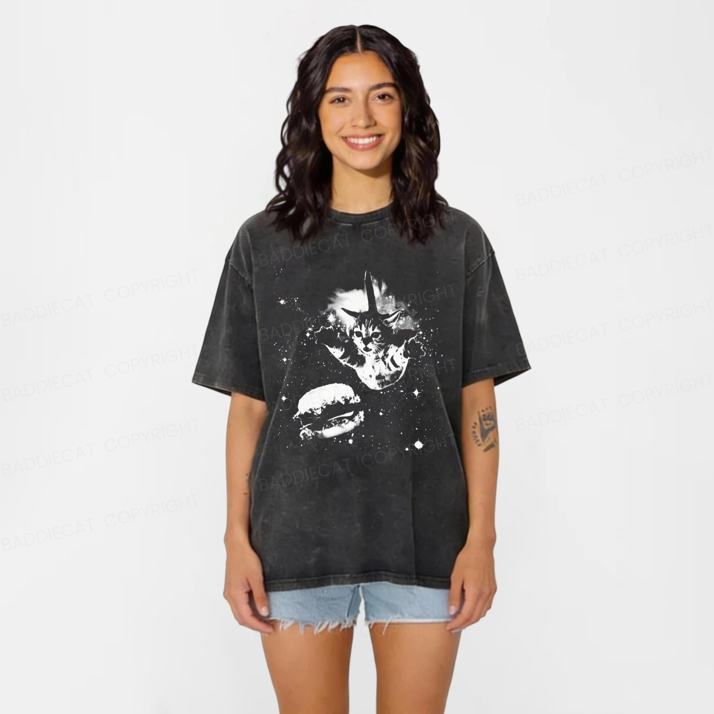 Baddiecat Cat Burger Washed T-shirt