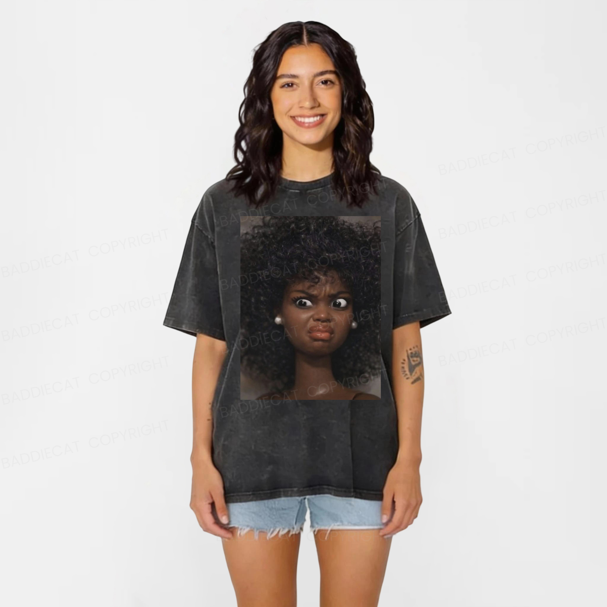Baddiecat Disdainful Doll Washed T-shirt