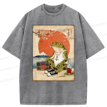 Baddiecat Japanese Style Frog Washed T-shirt