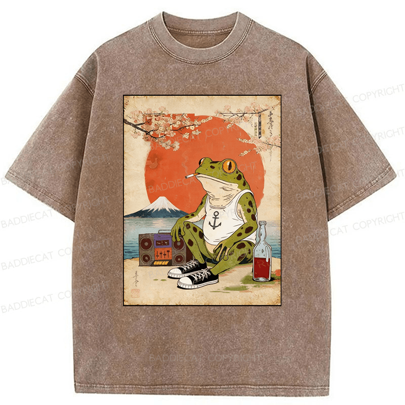 Baddiecat Japanese Style Frog Washed T-shirt