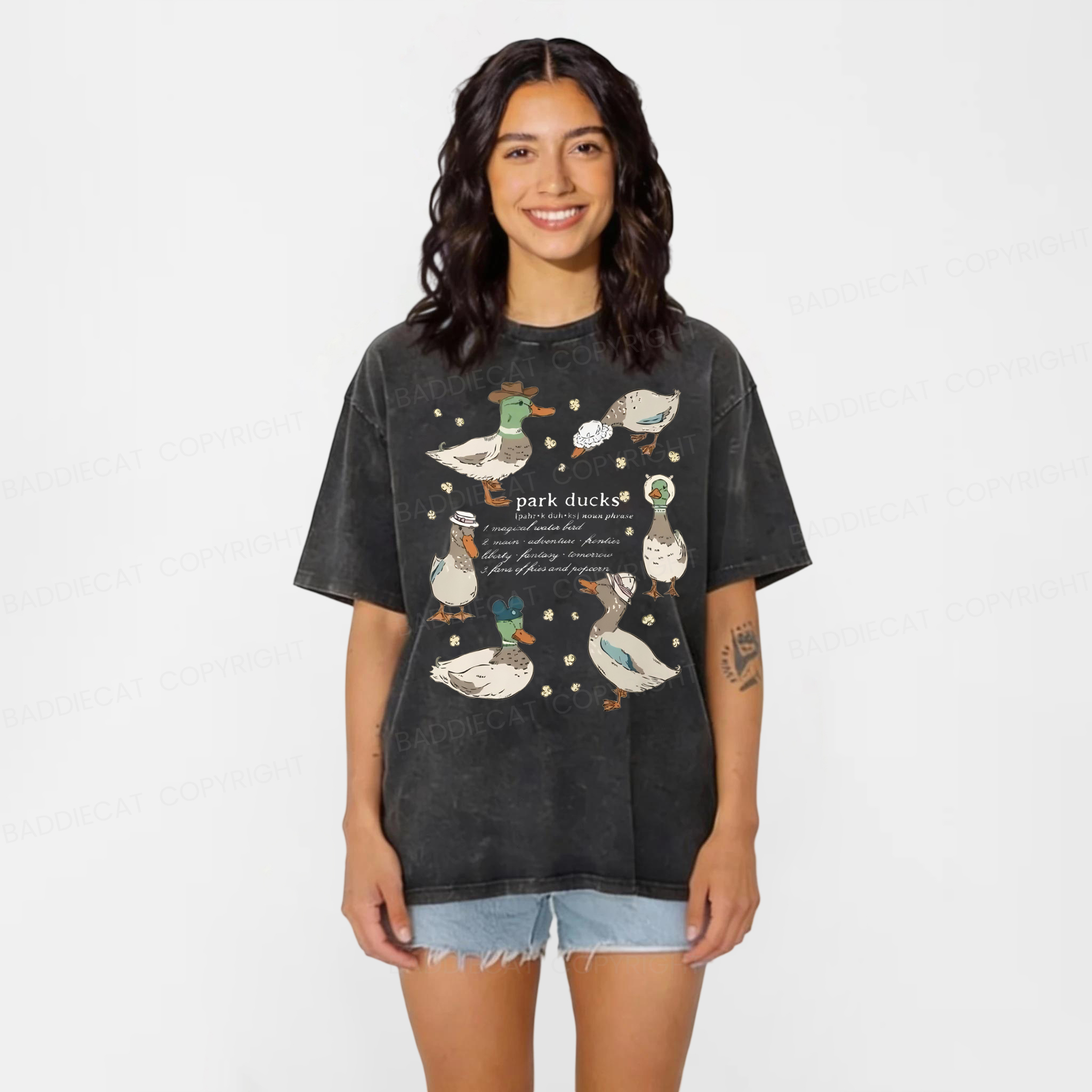 Baddiecat Park Ducks Washed T-shirt