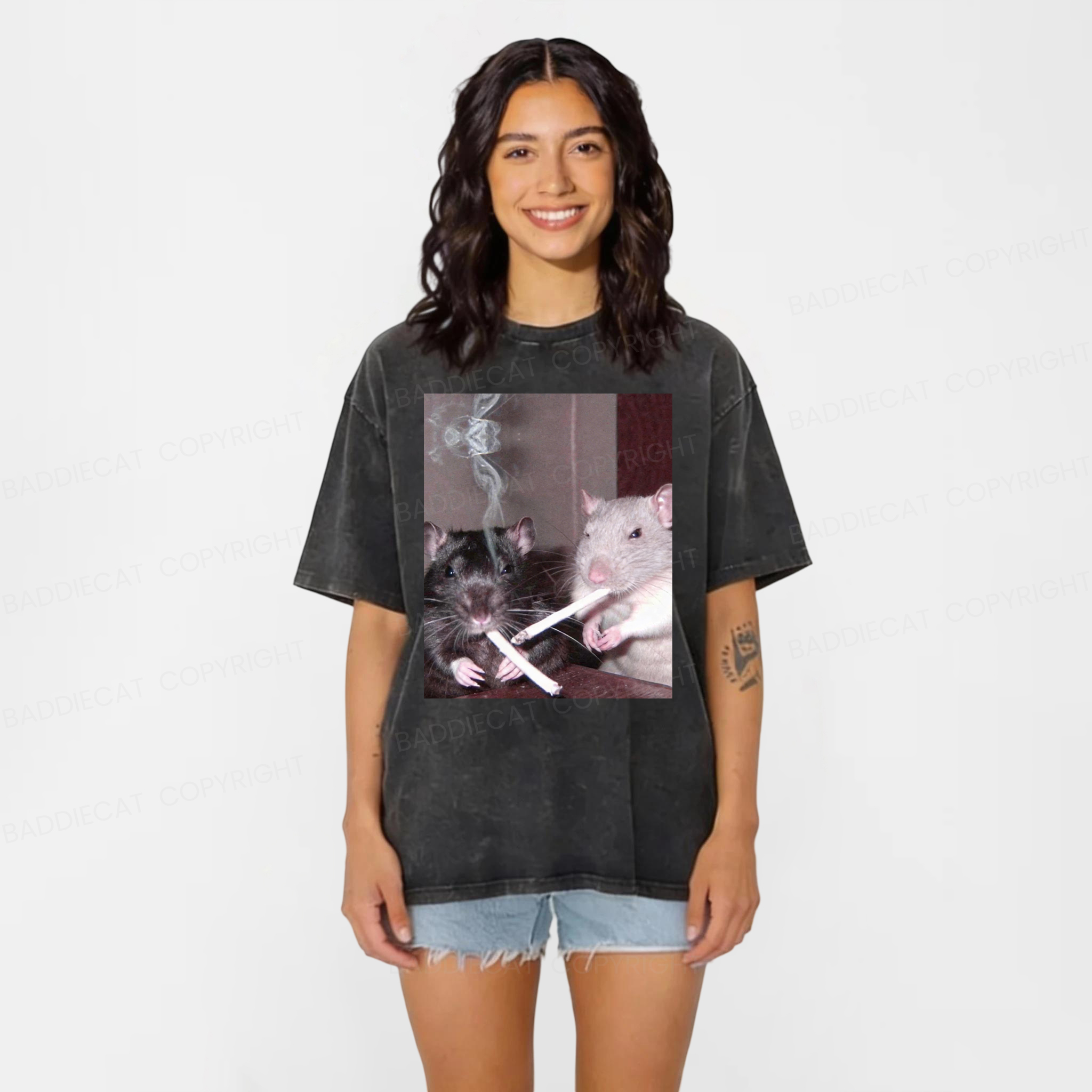 Baddiecat Smoking Rats Washed T-shirt