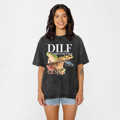 Baddiecat Dude I Love Frogs Washed T-shirt