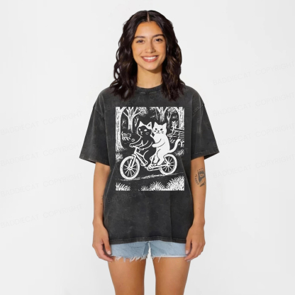 Baddiecat Cats On A Bike Washed T-shirt