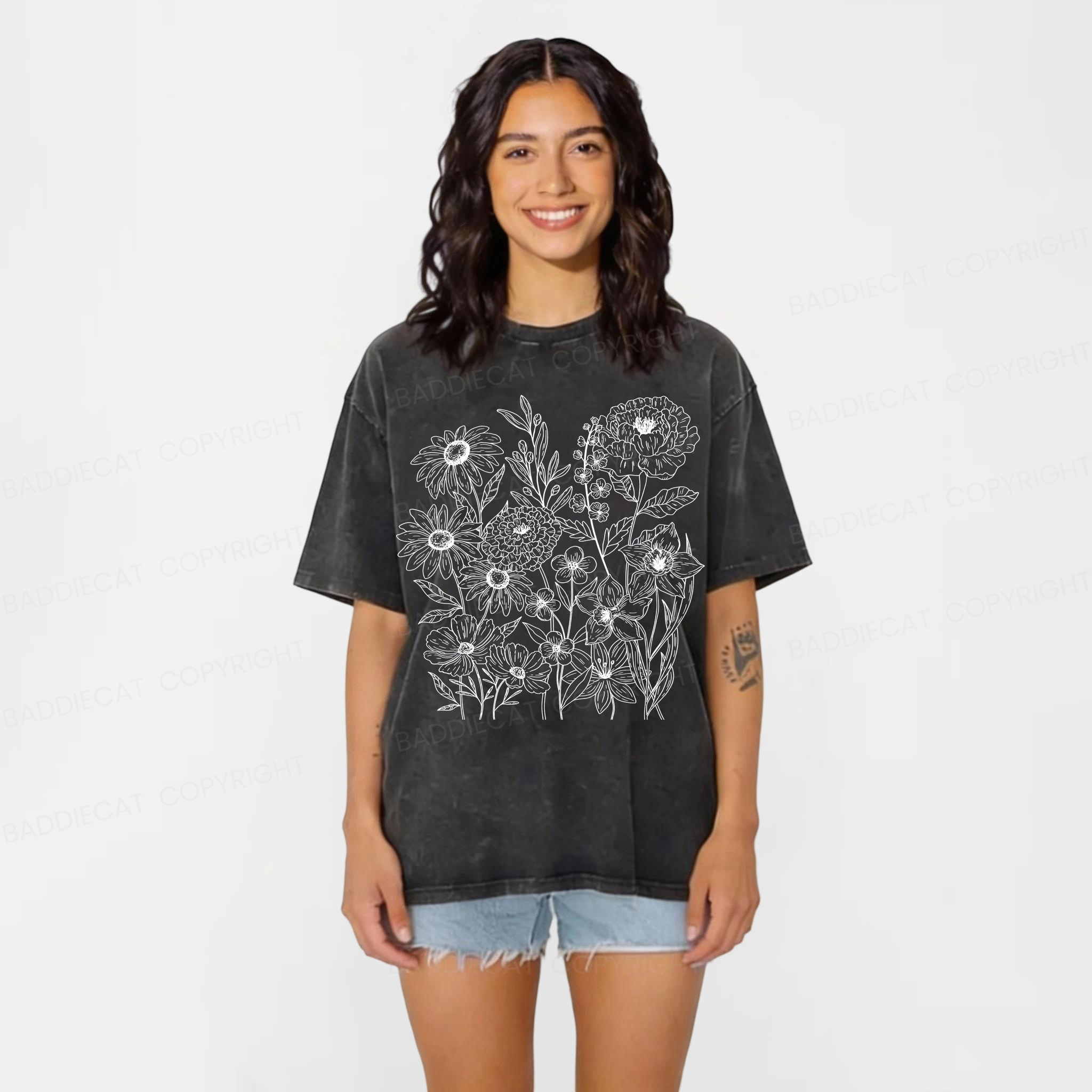 Baddiecat Vintage Pressed Flowers Washed T-shirt