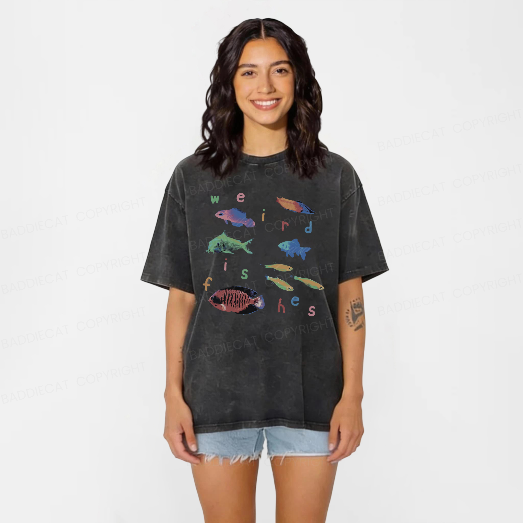 Baddiecat Weird Fishes Washed T-shirt