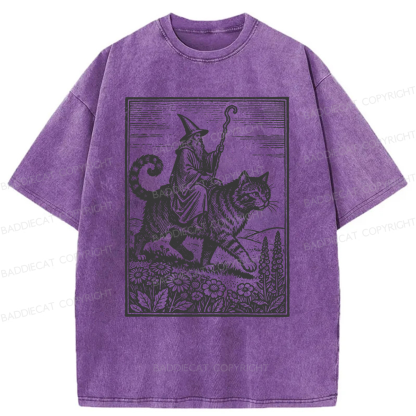 Baddiecat Funny Wizard Cat Rider Washed T-shirt