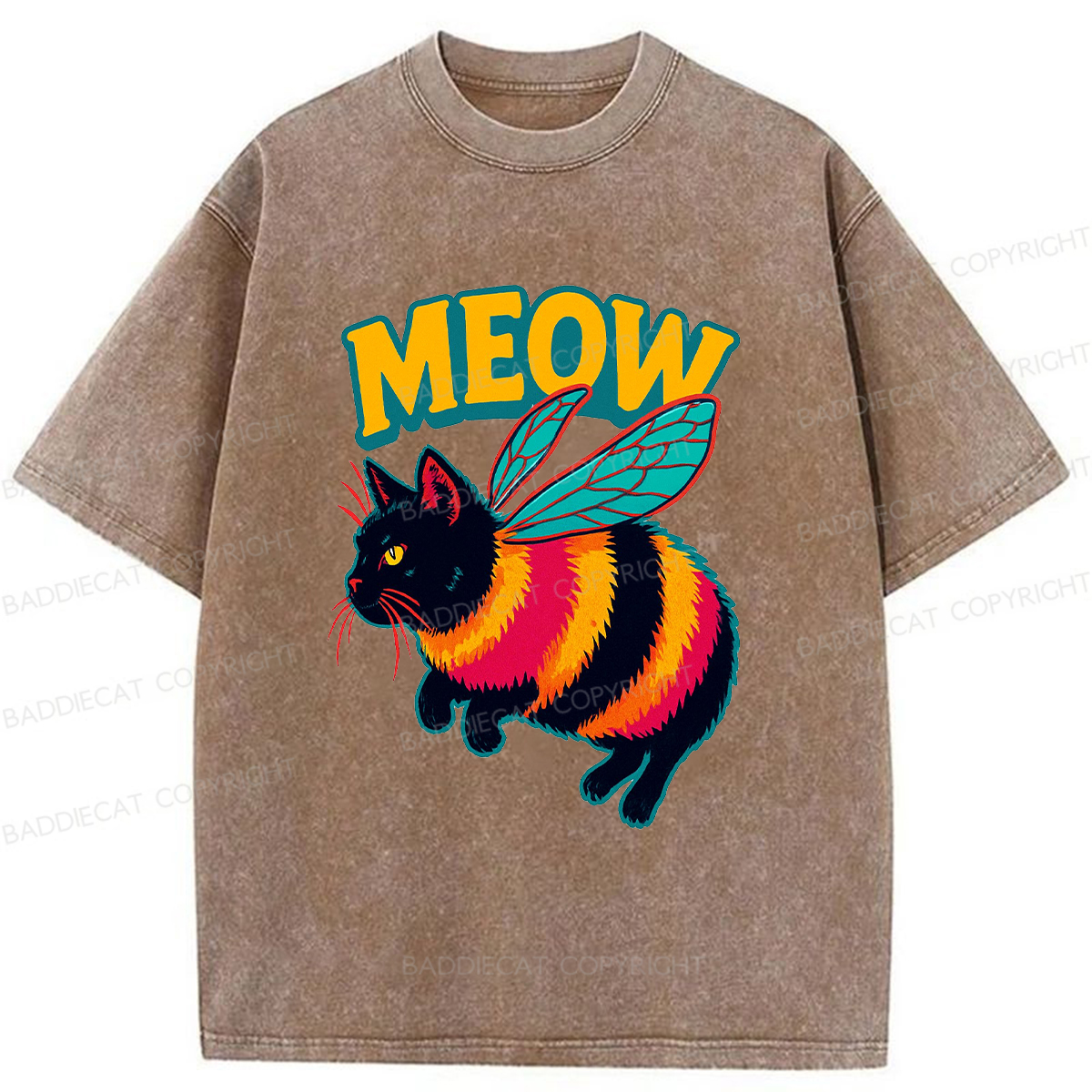 Baddiecat Bee Cat Washed T-shirt