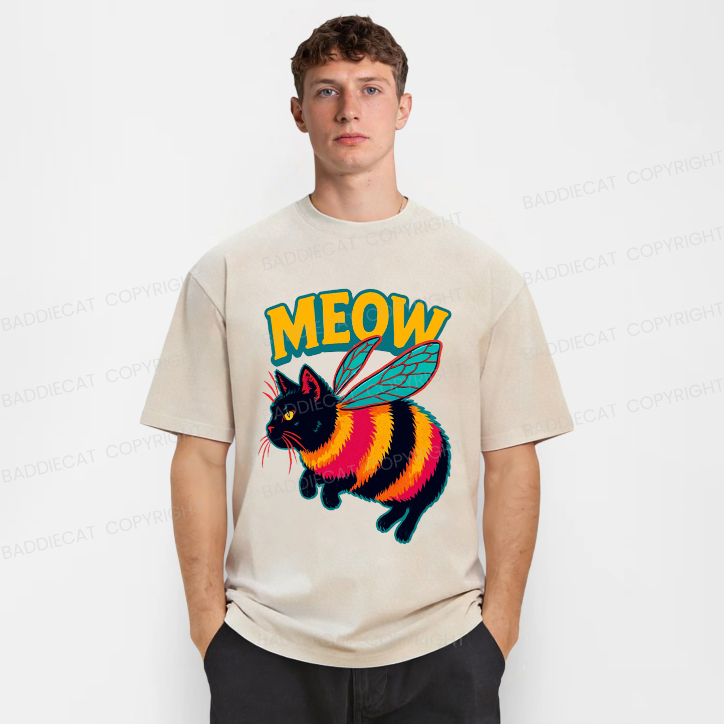 Baddiecat Bee Cat Washed T-shirt