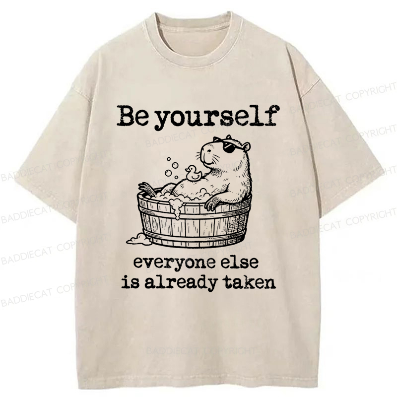 Baddiecat Capybara Be Yourself Washed T-shirt