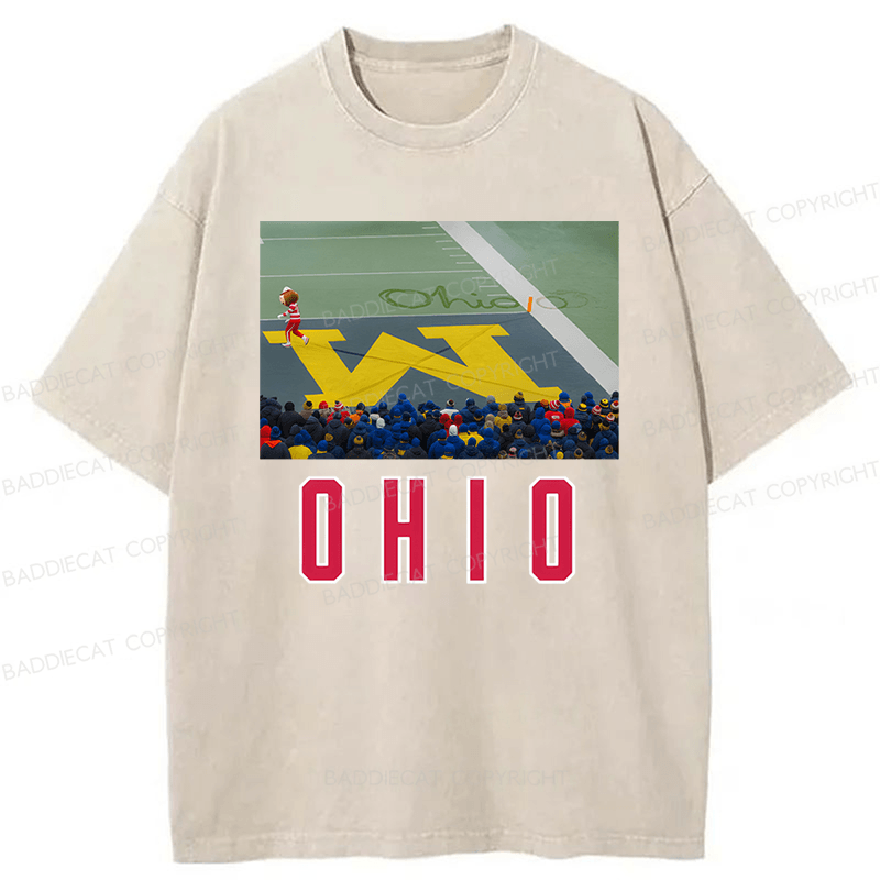 Baddiecat Ohio Vs Michigan Rivalry Script Ohio On Big M Funny Game Day Washed T-shirt