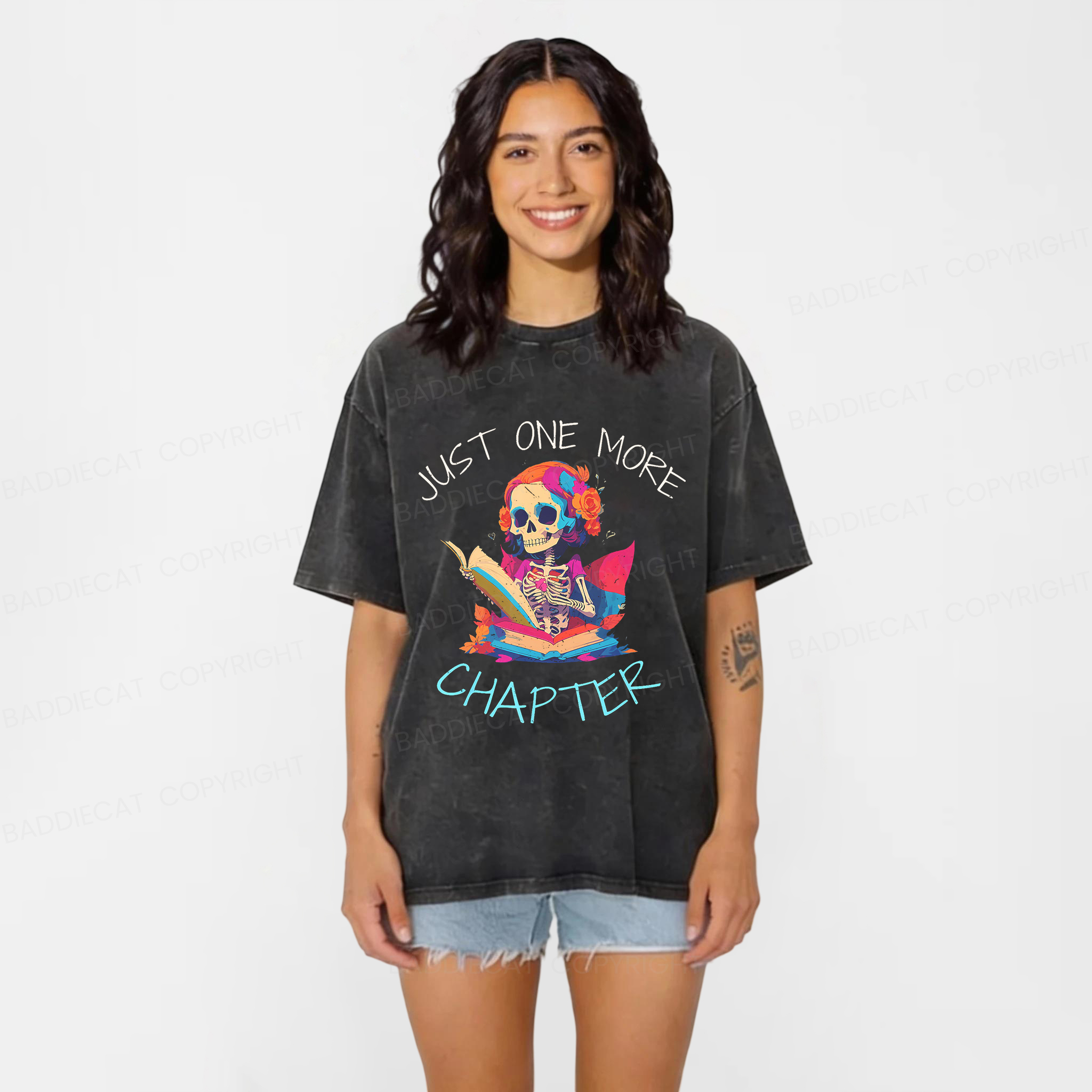 Baddiecat Just One More Chapter Washed T-shirt