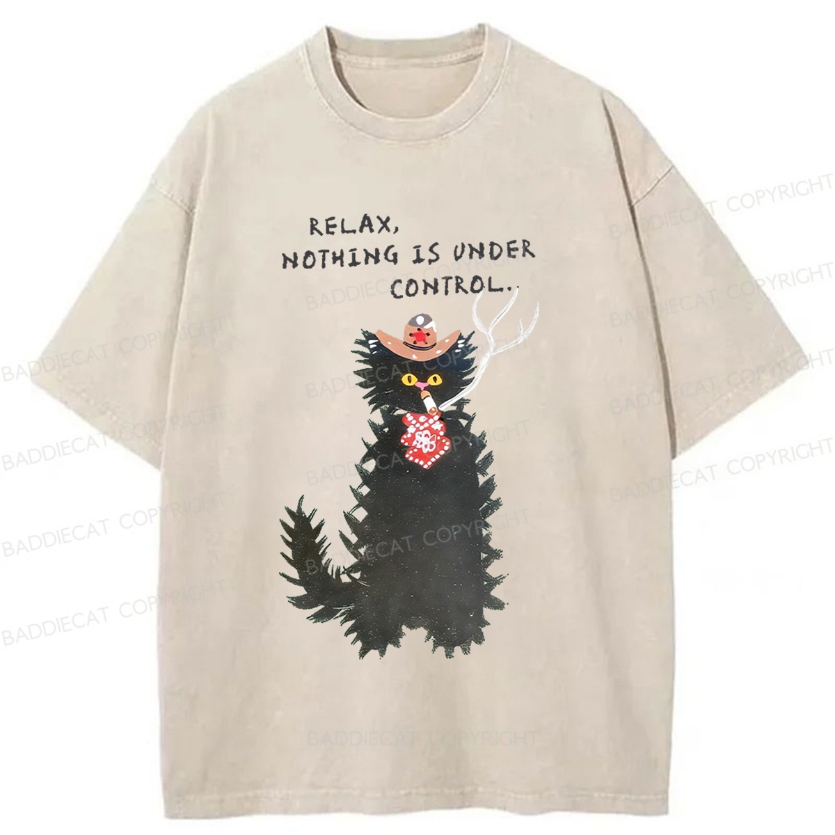 Baddiecat Relaxing Cat Washed T-shirt
