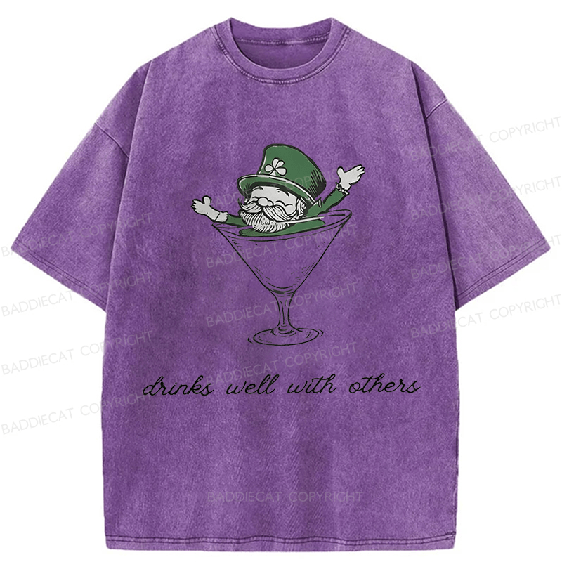 Baddiecat Leprechaun Martini Cocktail St Patrick's Day Washed T-shirt