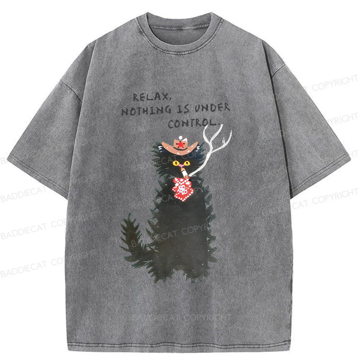 Baddiecat Relaxing Cat Washed T-shirt