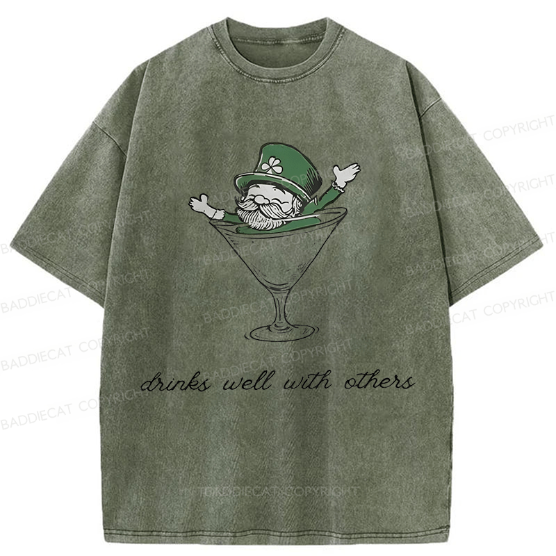 Baddiecat Leprechaun Martini Cocktail St Patrick's Day Washed T-shirt