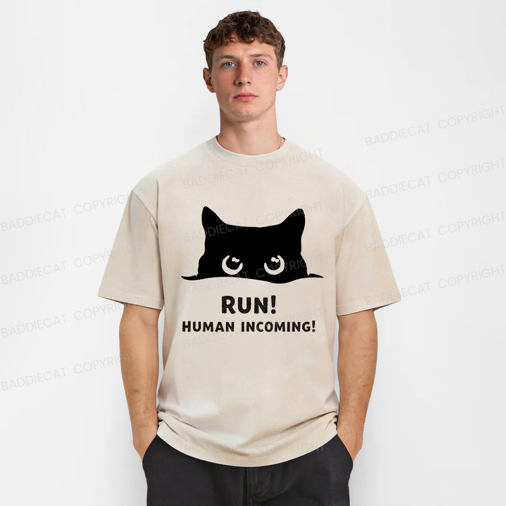 Baddiecat Timid kitten Washed T-shirt