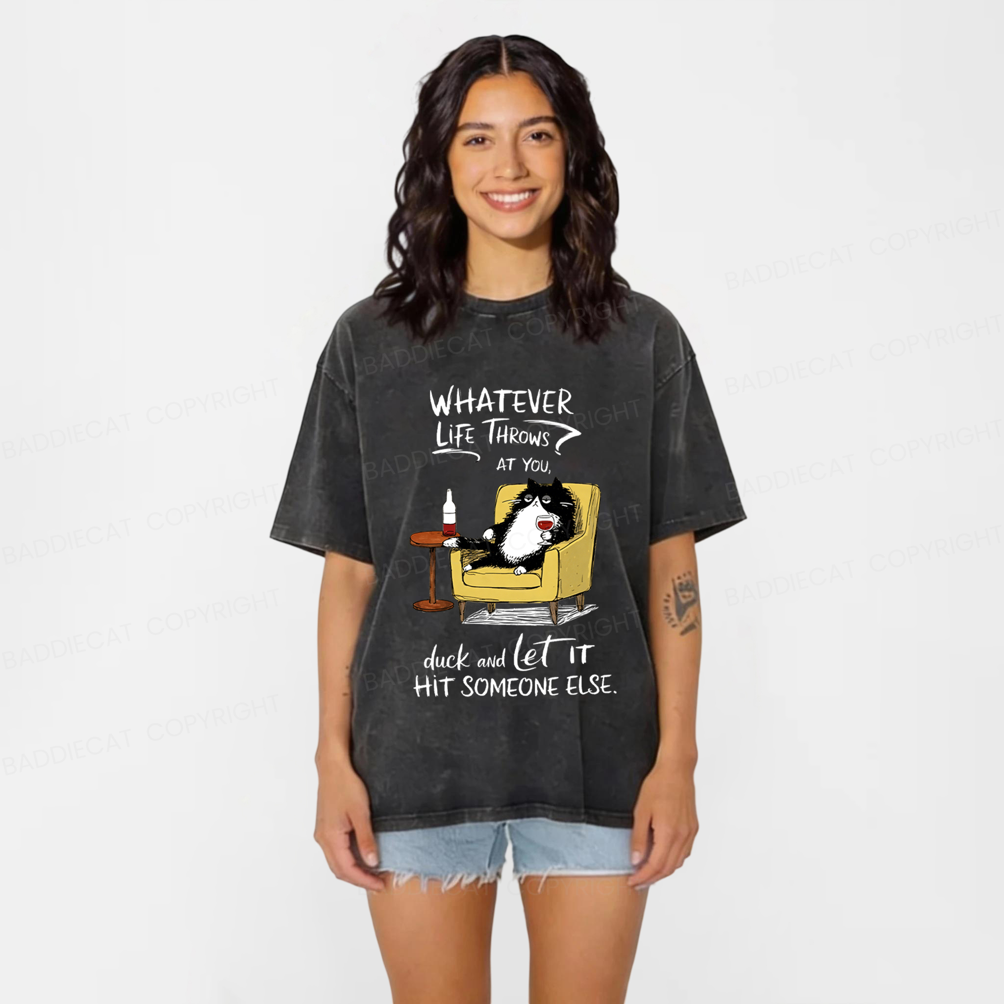 Baddiecat Noble Cat Washed T-shirt