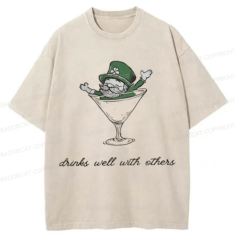 Baddiecat Leprechaun Martini Cocktail St Patrick's Day Washed T-shirt