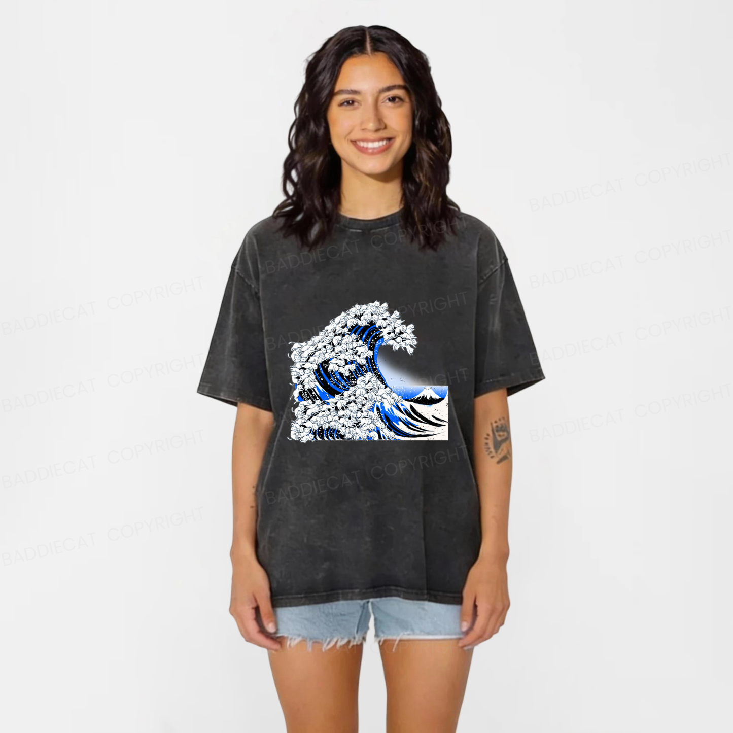 Baddiecat The Great Cat Wave Washed T-shirt