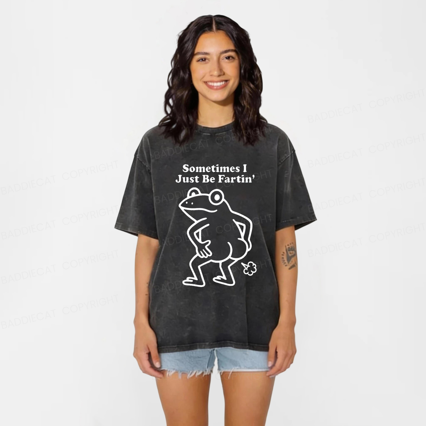 Baddiecat Farting Frog Washed T-shirt