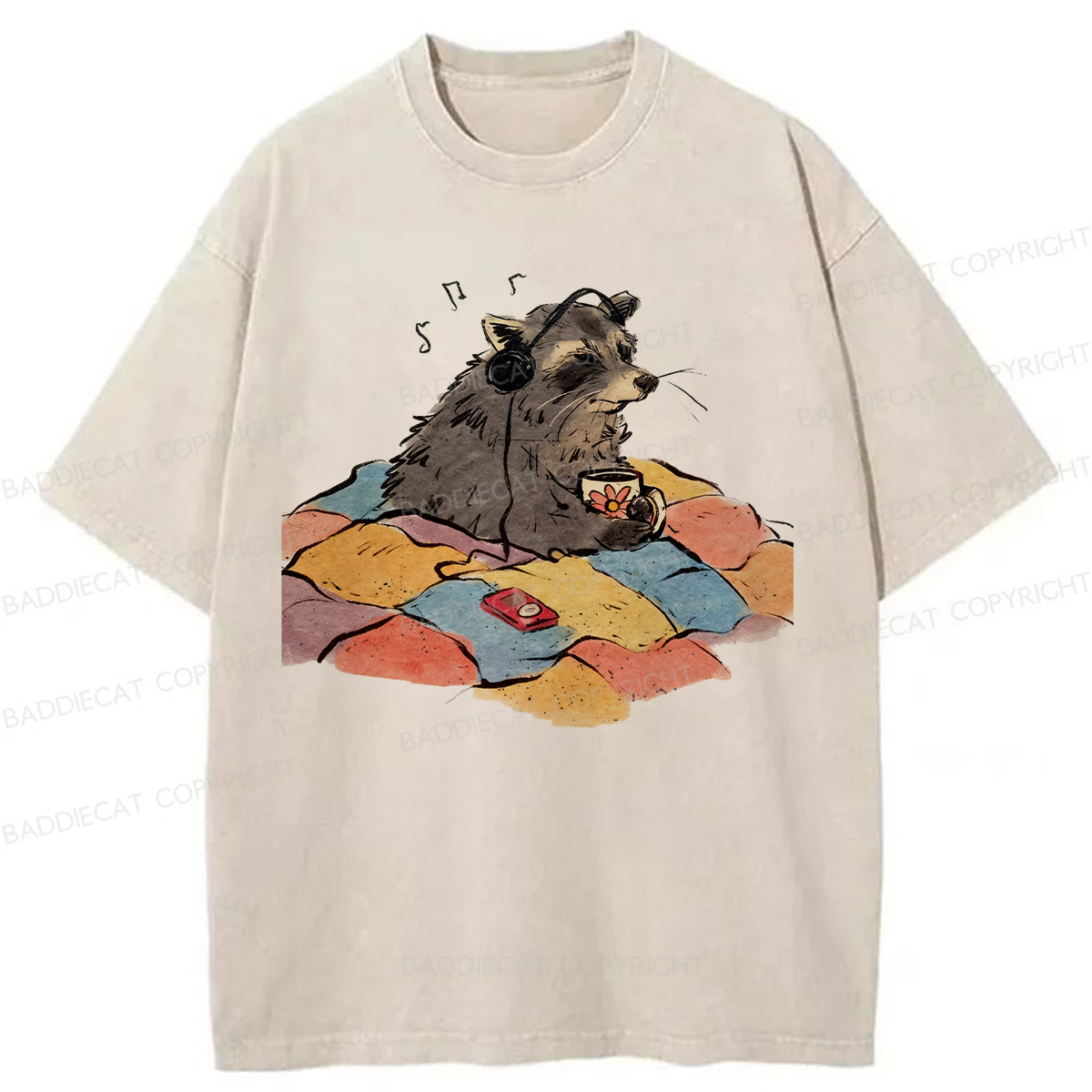 Baddiecat Chillin Raccoon Print Washed T-shirt