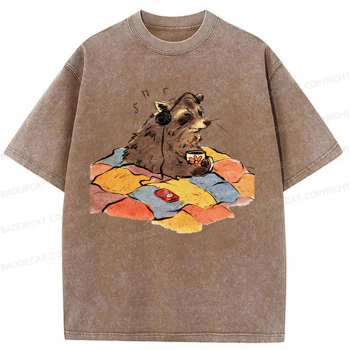 Baddiecat Chillin Raccoon Print Washed T-shirt