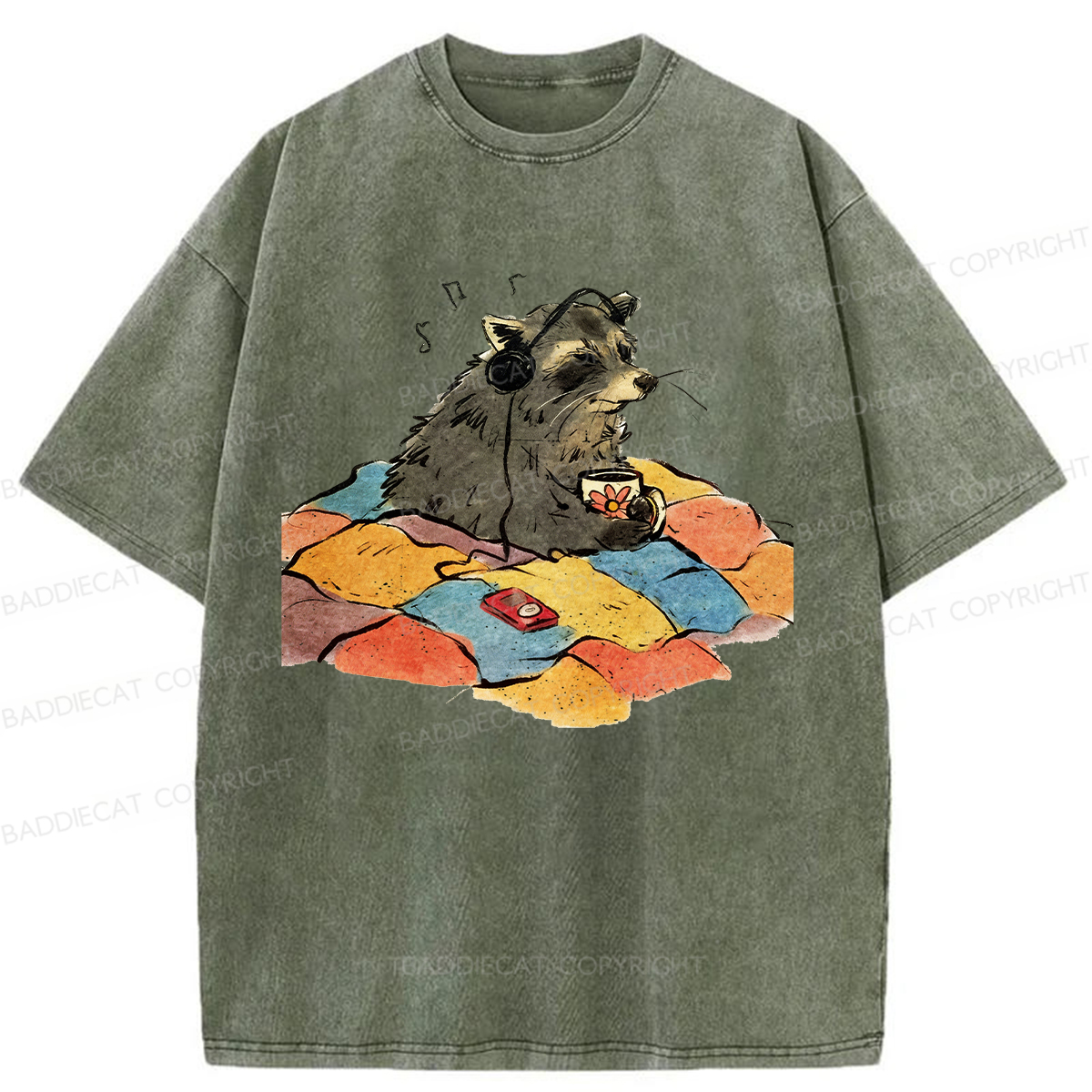Baddiecat Chillin Raccoon Print Washed T-shirt