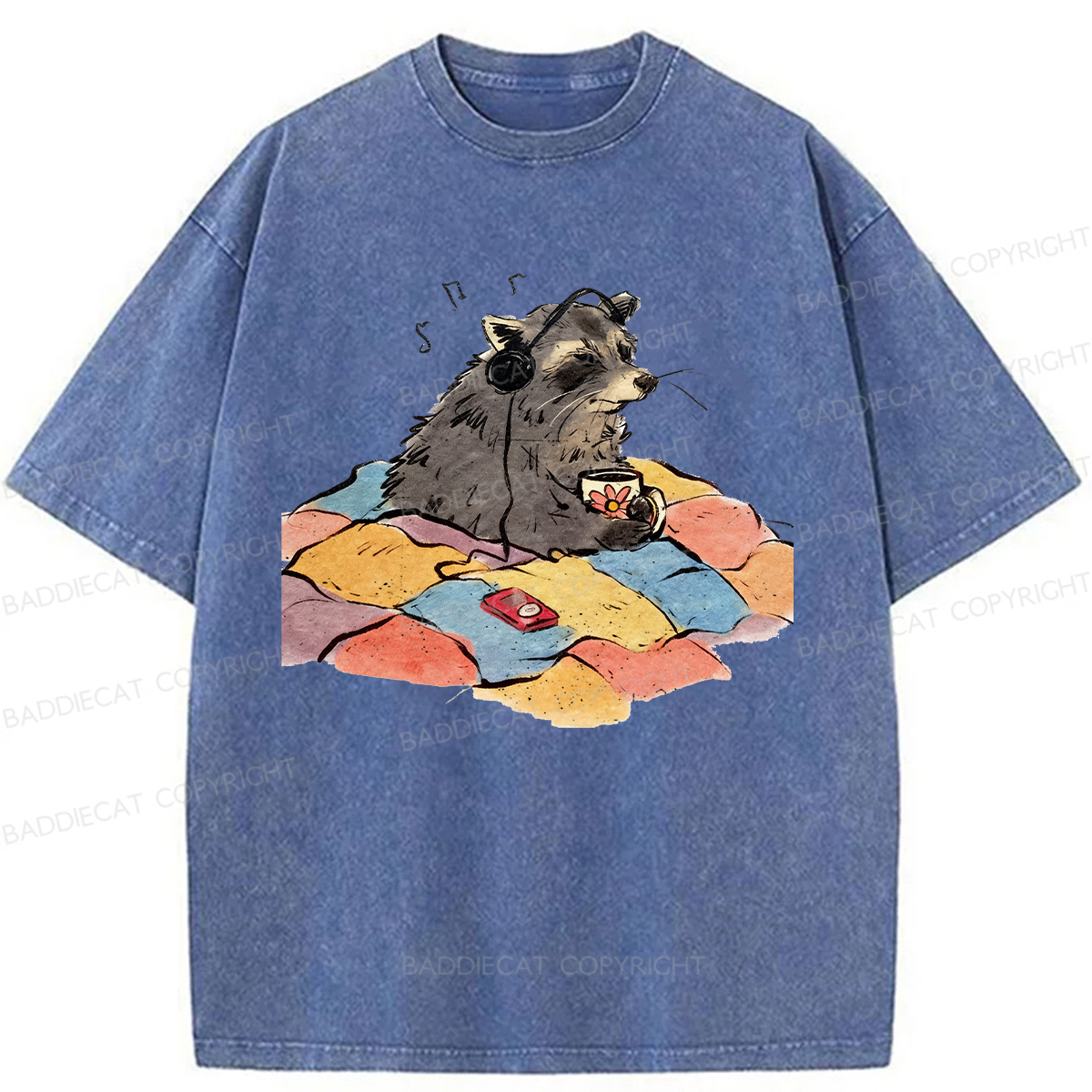 Baddiecat Chillin Raccoon Print Washed T-shirt