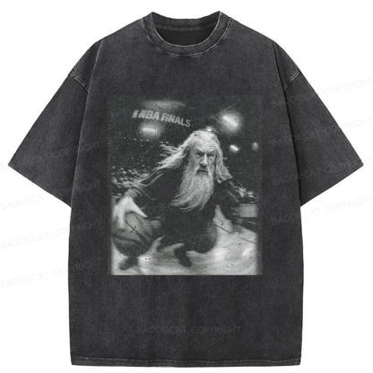 Baddiecat Funny Wizard Comfort Washed T-shirt