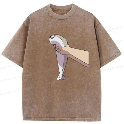 Baddiecat Holding A Fish In Both Hands Washed T-Shirt