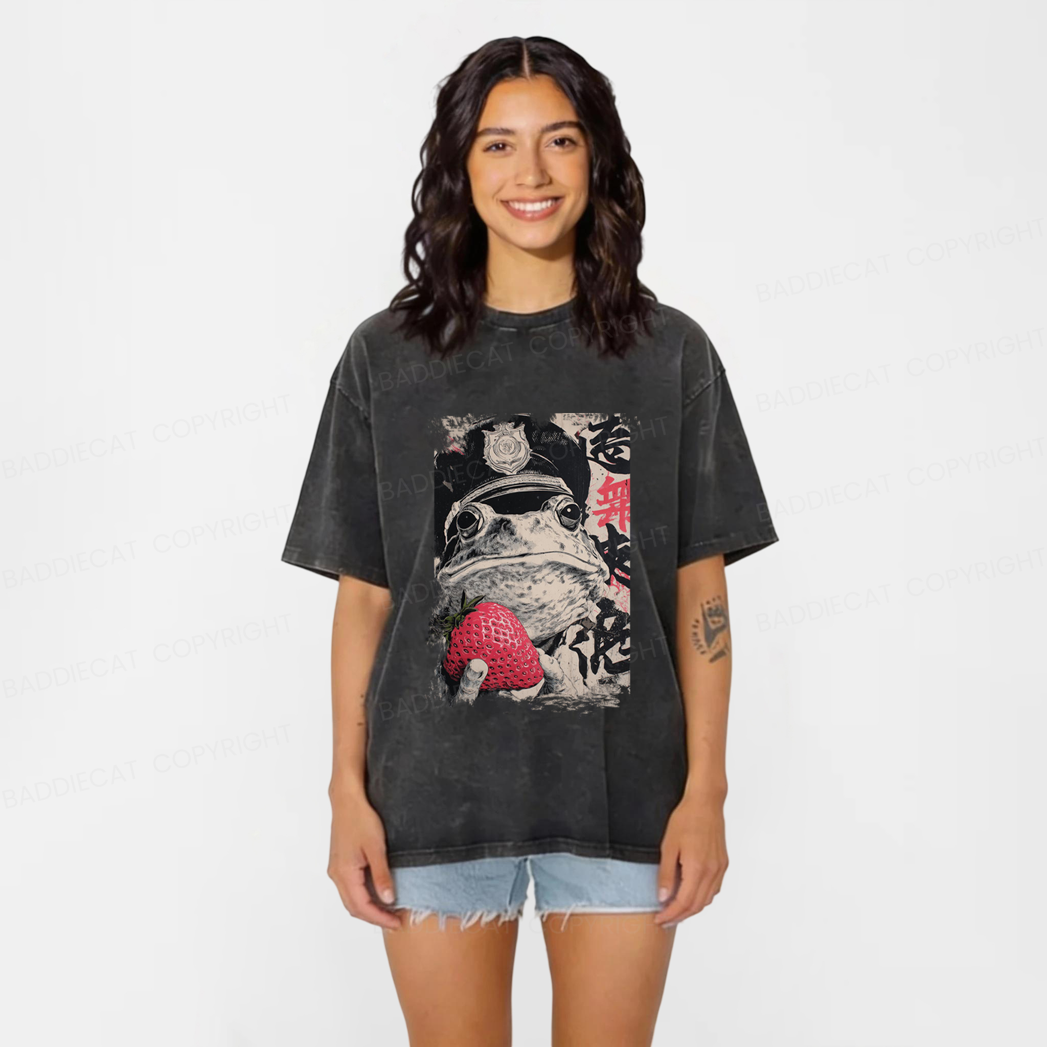 Baddiecat Distressed Strawberry Frog Washed T-shirt