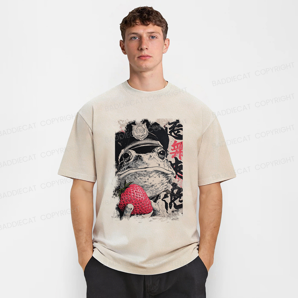 Baddiecat Distressed Strawberry Frog Washed T-shirt