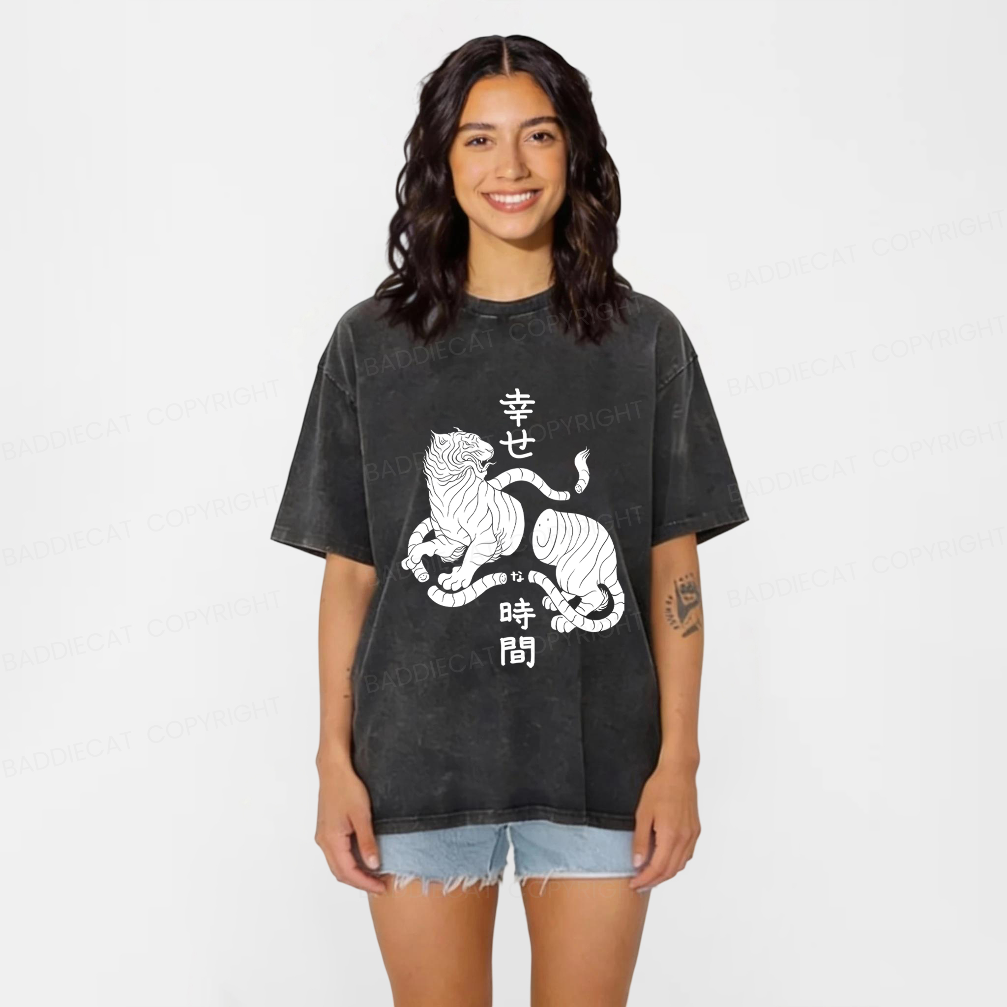 Baddiecat Japanese Tiger Washed T-shirt