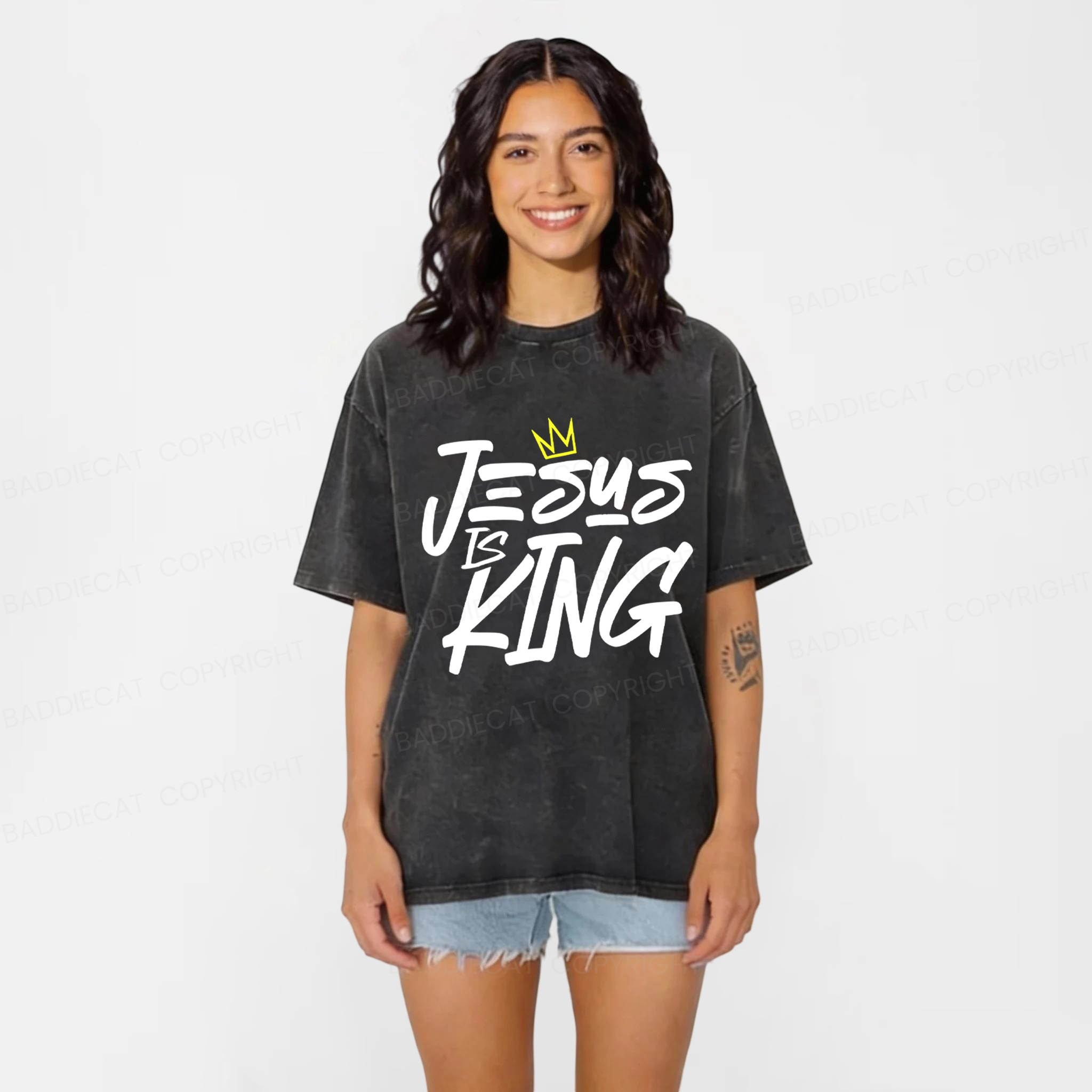 Baddiecat Jesus Is King Believe In God God Will Bless You Washed T-shirt