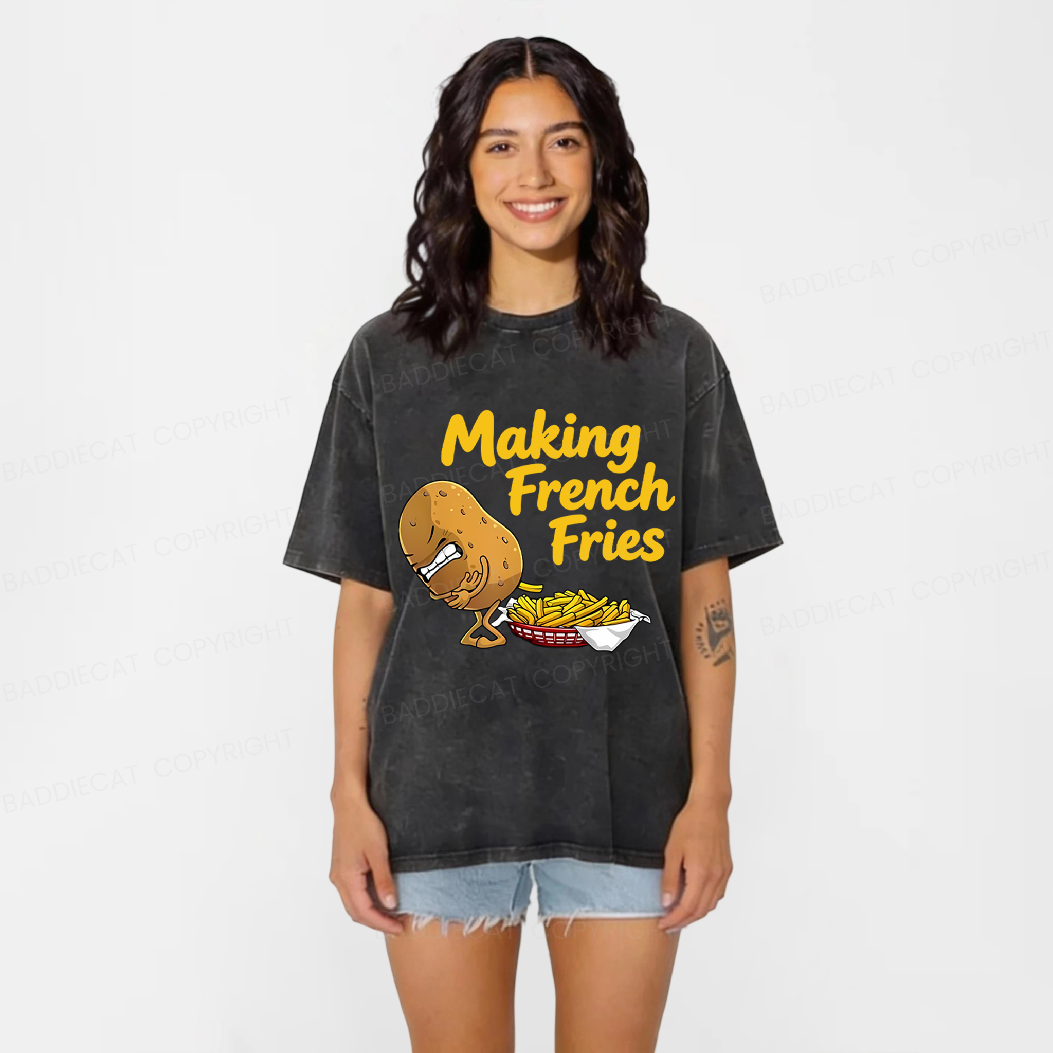Baddiecat Making French Fries Funny Washed T-shirt